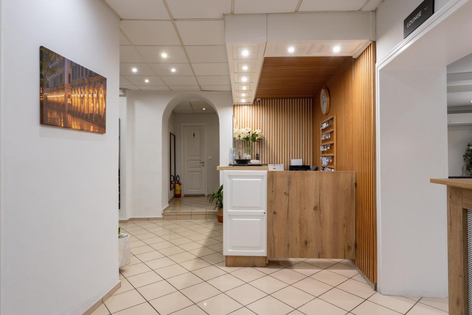 Corfu  Hotel Bretagne מראה חיצוני תמונה