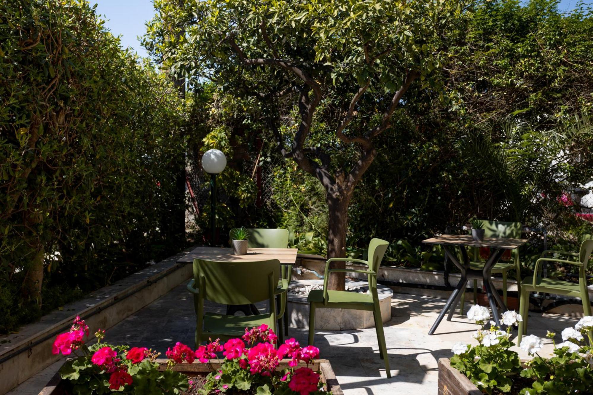 Corfu  Hotel Bretagne מראה חיצוני תמונה